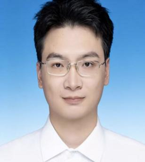 王洋洋.png